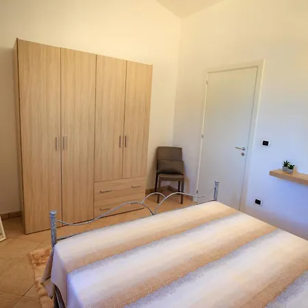 Villa La Dimora Di Tota - Al Mare Con Piscina, *